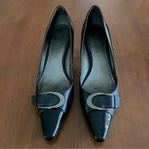 CIRCA JOAN & DAVID “DARLA” NAVY HEELS